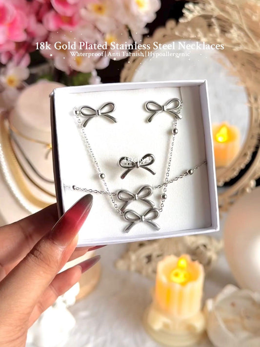 ✨18k Gold Plated Stainless Steel Set: Silver Bow Set (With Box)✨
