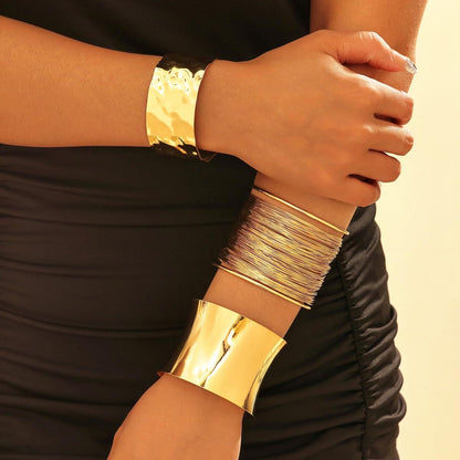 ✨HC20.2: 18k Gold Plated Stainless Steel Handcuff for Stack: Wire Cuff (Golden)✨