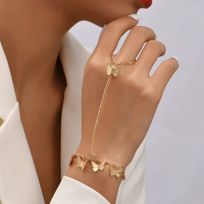 ✨RB06: Ringchain Bracelet:Butterfly Wrist✨ (NEW)