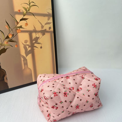 🎀 28.Pinteresty Makeup Bag: Pink Roses 🫧