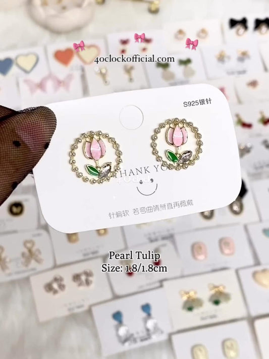 🫰🏻Korean Earrings: Pearl Tulip🌷