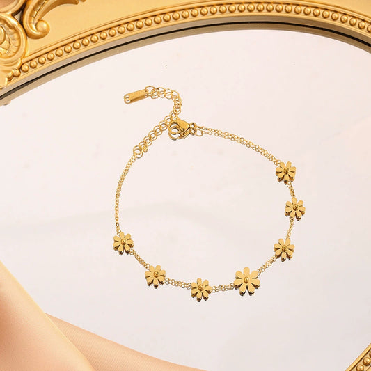 ⚜️B28: 18k Gold Plated Stainless Steel Minimalist Bracelet: Seven Daisies✨