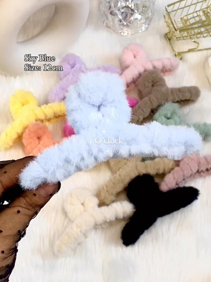 🧸Plushy Hairclaw: Sky Blue✨