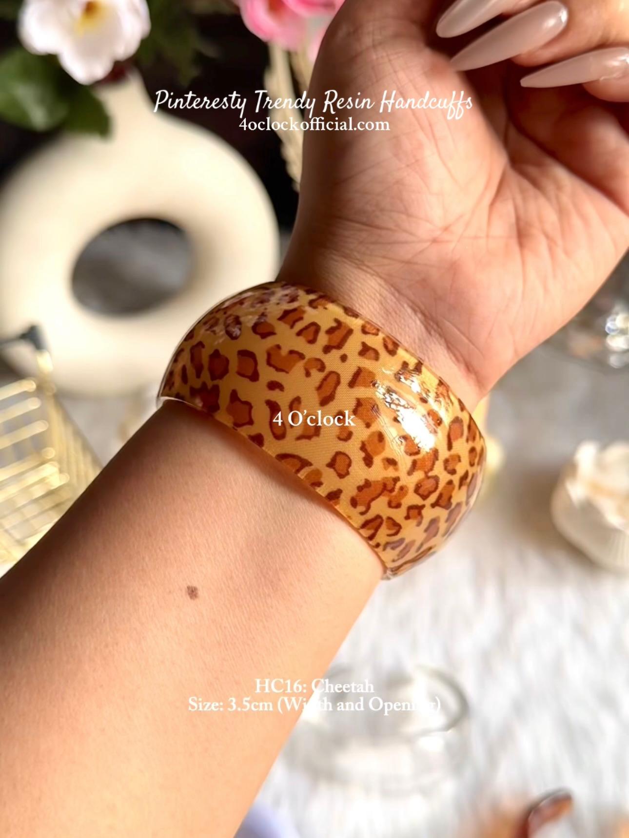✨HC16: Handcuff for Stack: Cheetah Cuff✨