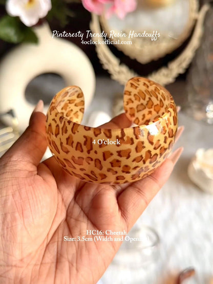 ✨HC16: Handcuff for Stack: Cheetah Cuff✨