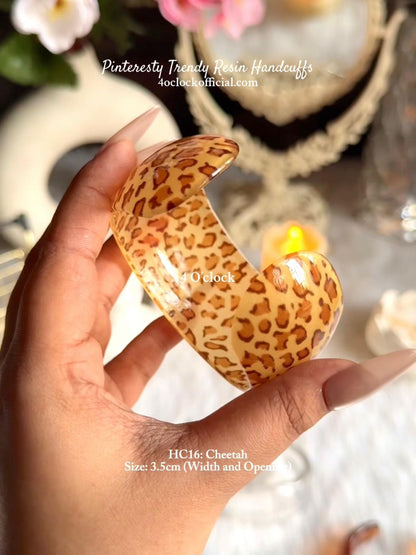 ✨HC16: Handcuff for Stack: Cheetah Cuff✨