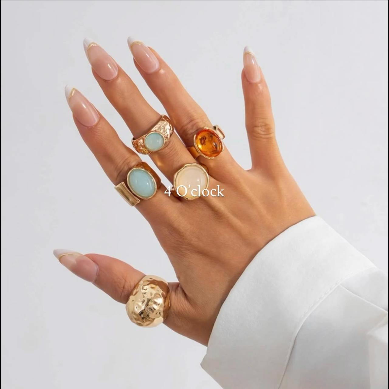 ✨RS05: Maximalistic Acrylic Finger Ring Sets (Golden) - 5pcs✨