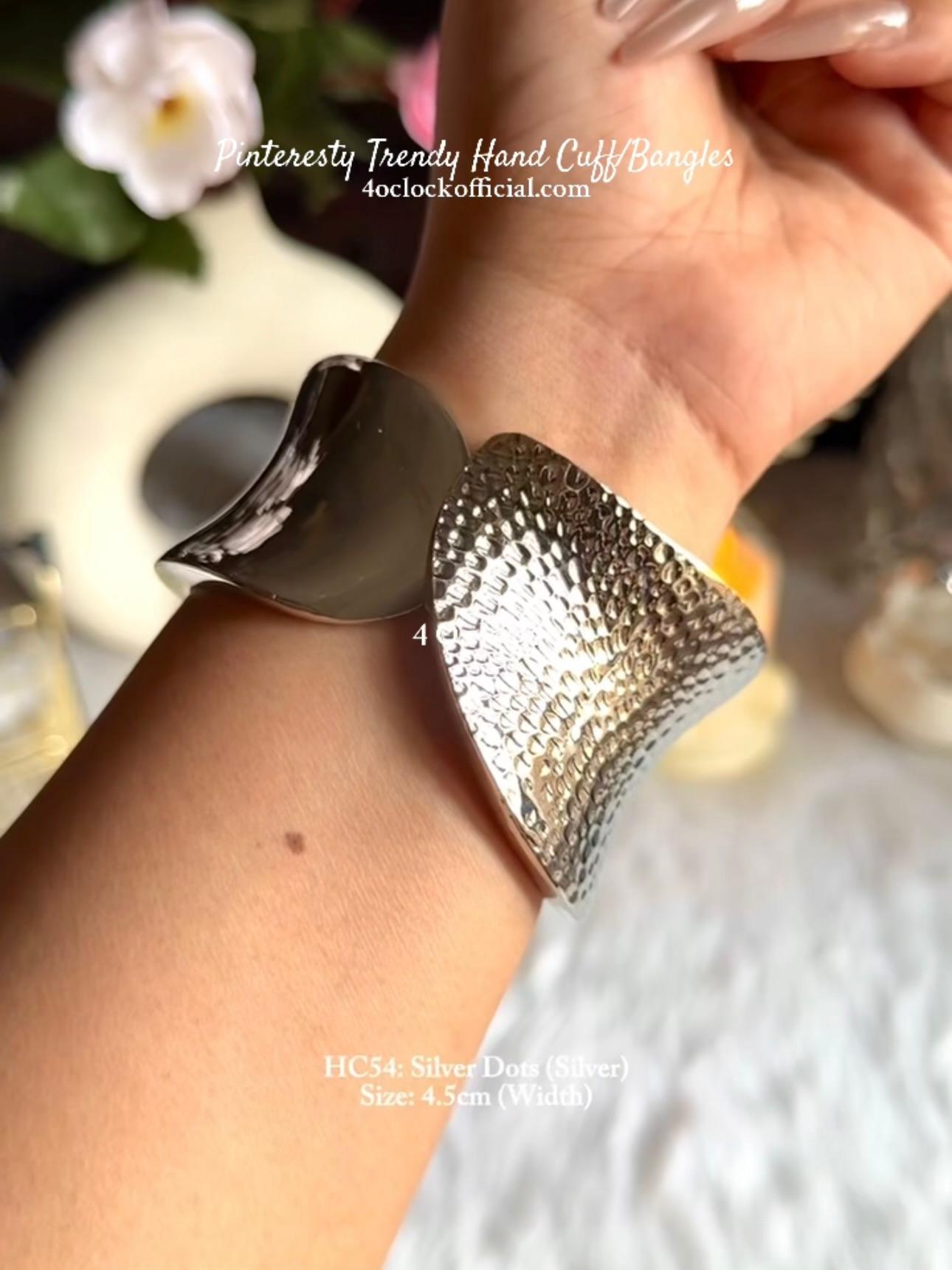 ✨HC54: Handcuff for Stack: Silver Dots (Silver)✨