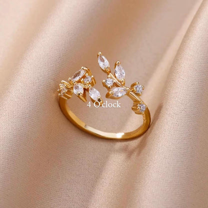 💍R197: Stainless Steel Zircon Minimalistic Finger Ring: White Leaf (With Box)✨