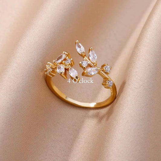 💍R197: Stainless Steel Zircon Minimalistic Finger Ring: White Leaf (With Box)✨