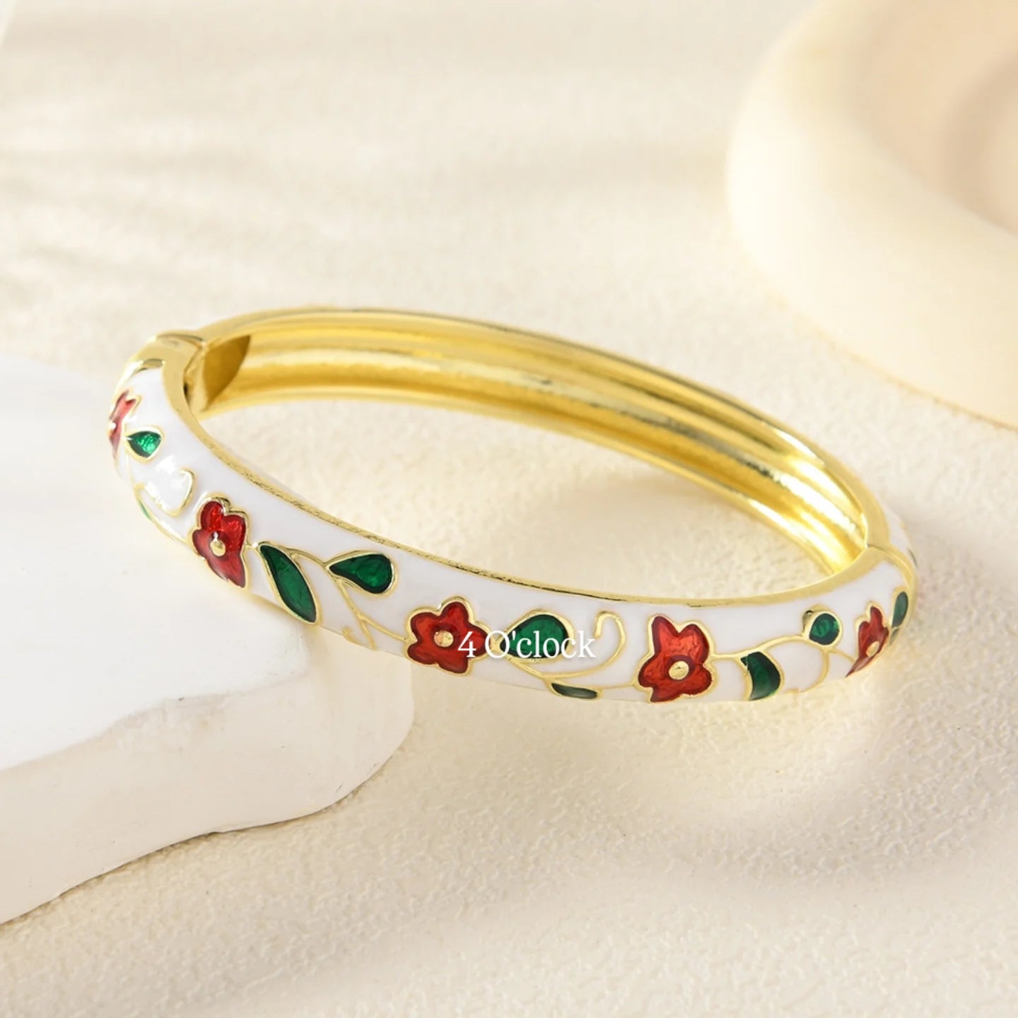 ✨🦢VC159: Vintage Victorian Enamel Bangles : Rosalyn Dream 🌸🕯️