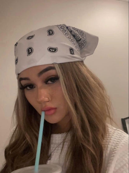 ✨90’s Bandana: White💗
