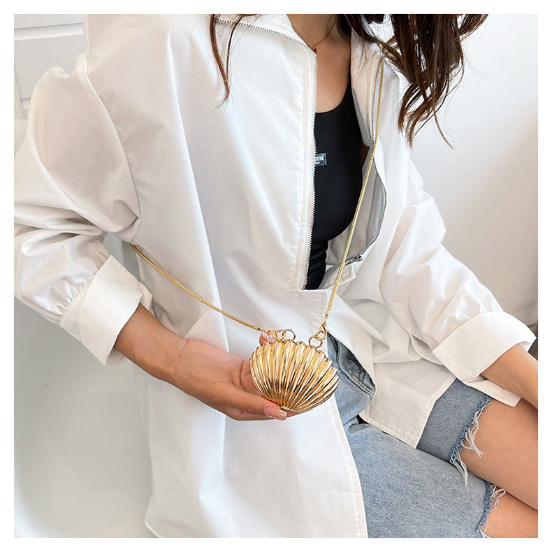Mini Shell Clutch: Golden