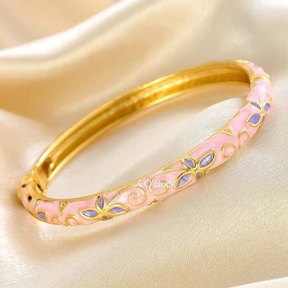 ✨🦢VC126: Vintage Victorian Enamel Bangles : Luminelle 🌸🕯️