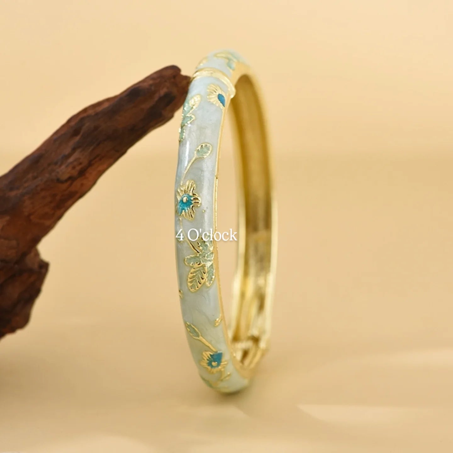 ✨🦢VC106: Vintage Victorian Enamel Bangles : Silver Mist 🌸🕯️