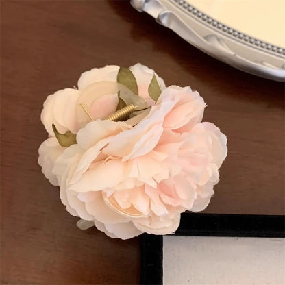 Pure Petal Hairclaws: Apricot