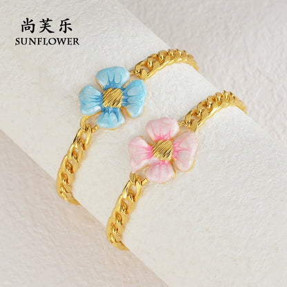 BN34: 18K Gold Plated Premium Stainless Steel Charm Bracelet