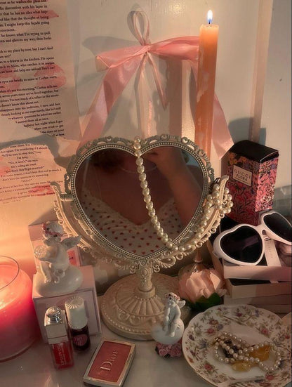✨🪞Vintage Mirrors: Heart Shape🪞✨