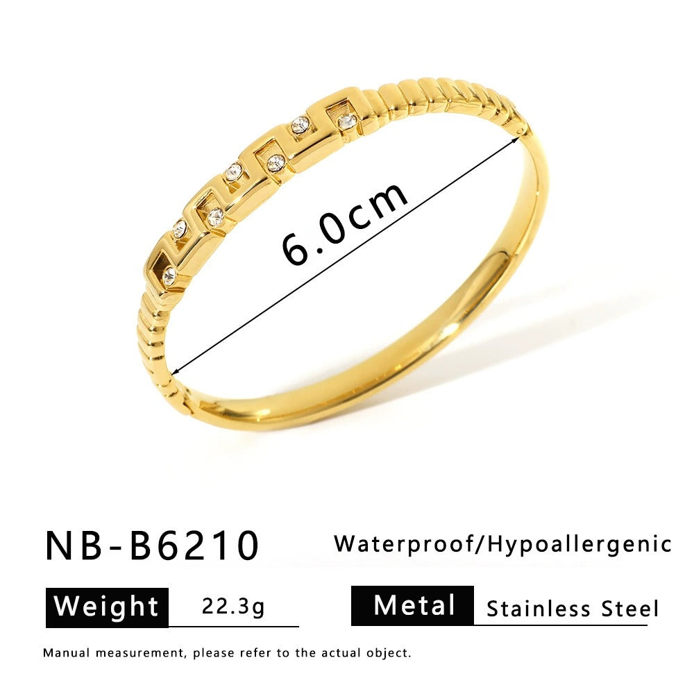 CB18: 18k Gold Plated Premium Stainless Steel Cuff Bangles