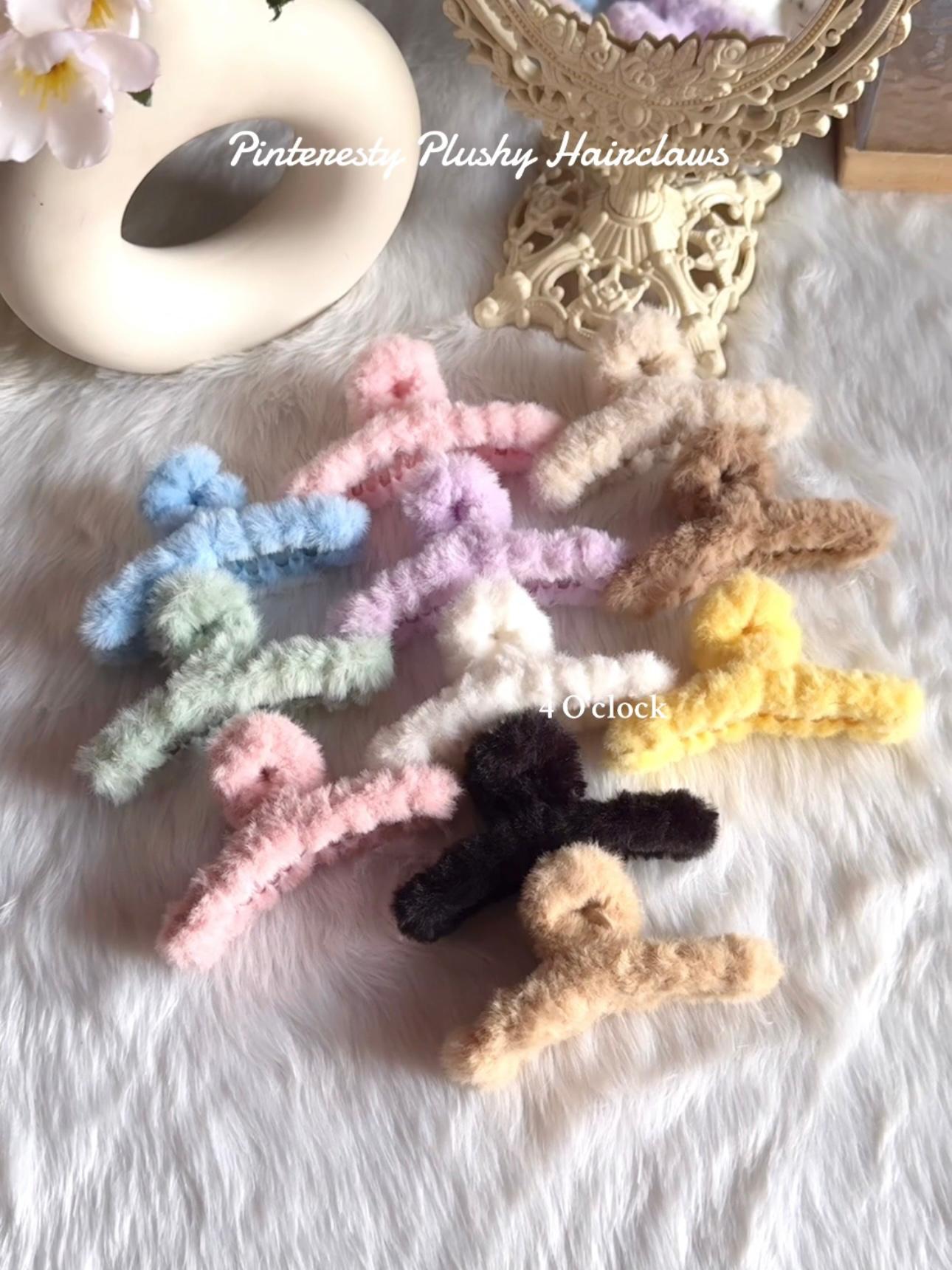 🧸Plushy Hairclaw: Sky Blue✨