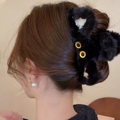 Plushy Cat Hairclaws: Black