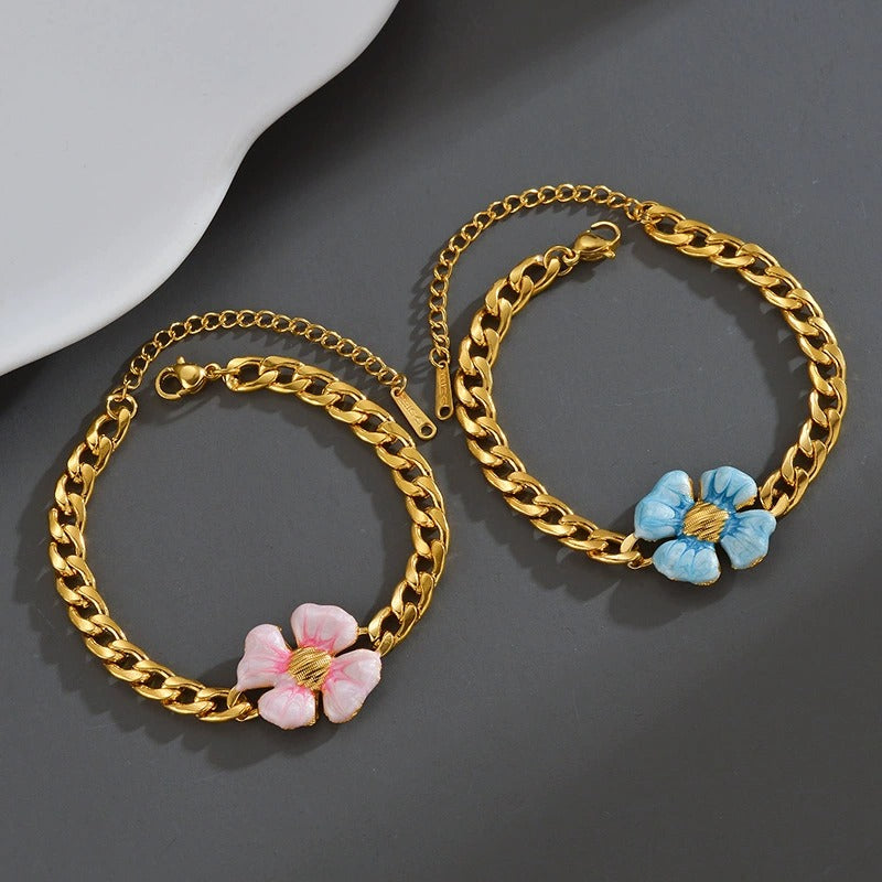 BN34: 18K Gold Plated Premium Stainless Steel Charm Bracelet