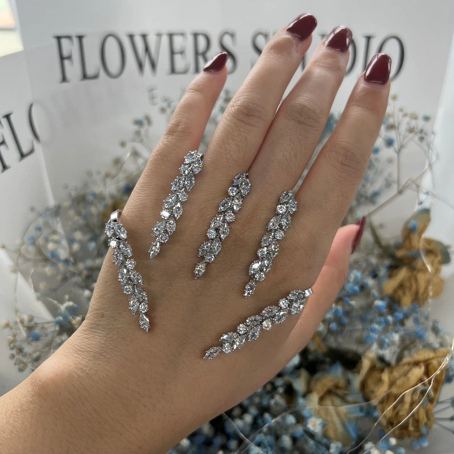 handacc07: Zircon Stone Hand Harness