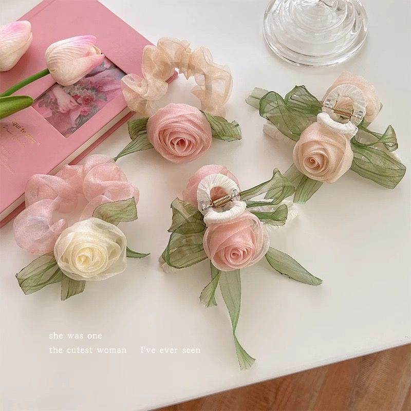 Lace Rose Hairclaws: White