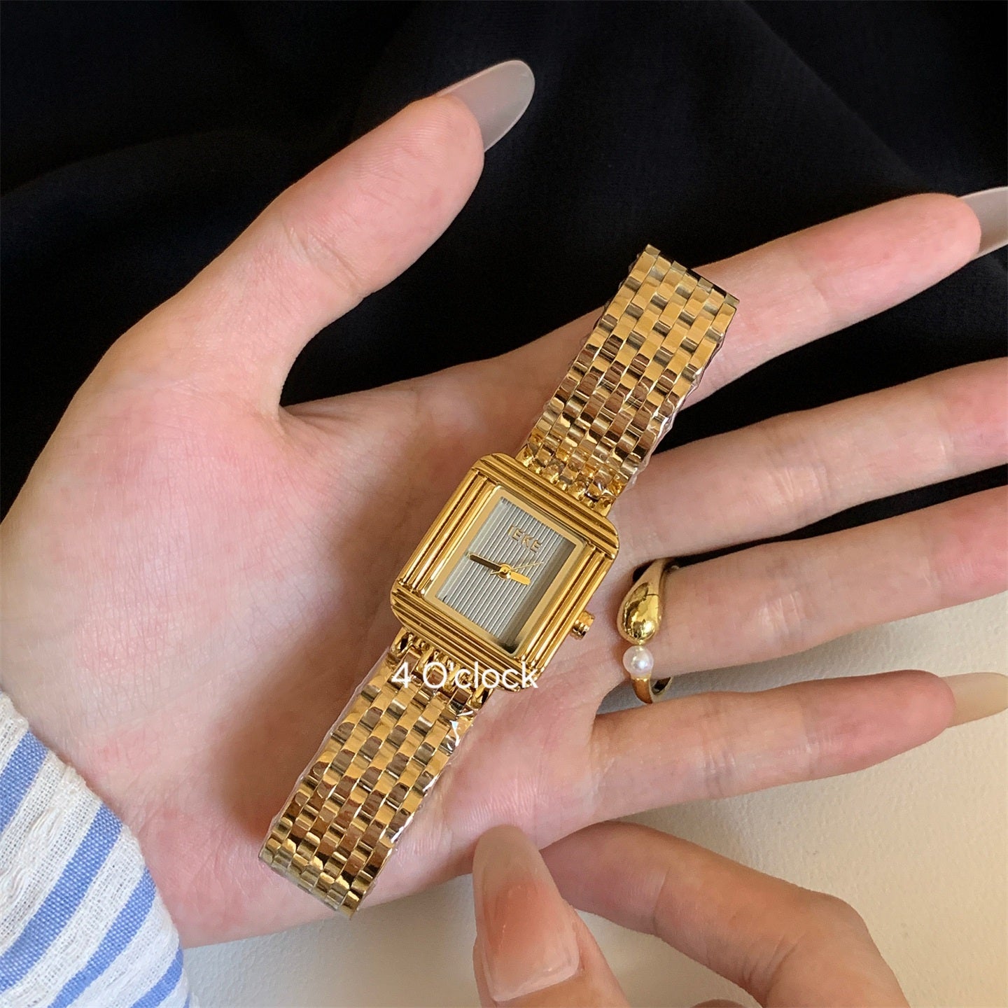 W27: IEKE Branded Wrist Watch (WITH BOX)