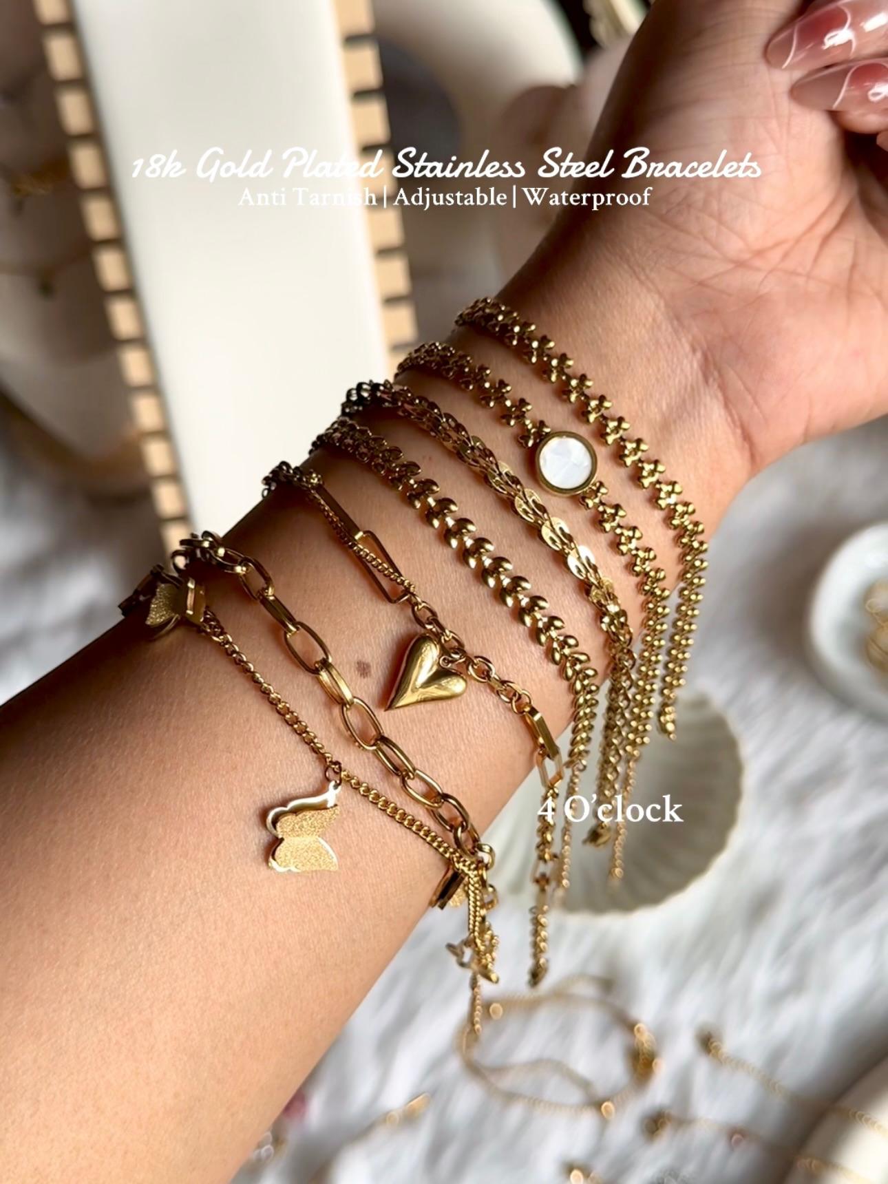 B17⚜️18k Gold Plated Stainless Steel Bracelet: Phoenix Tail✨