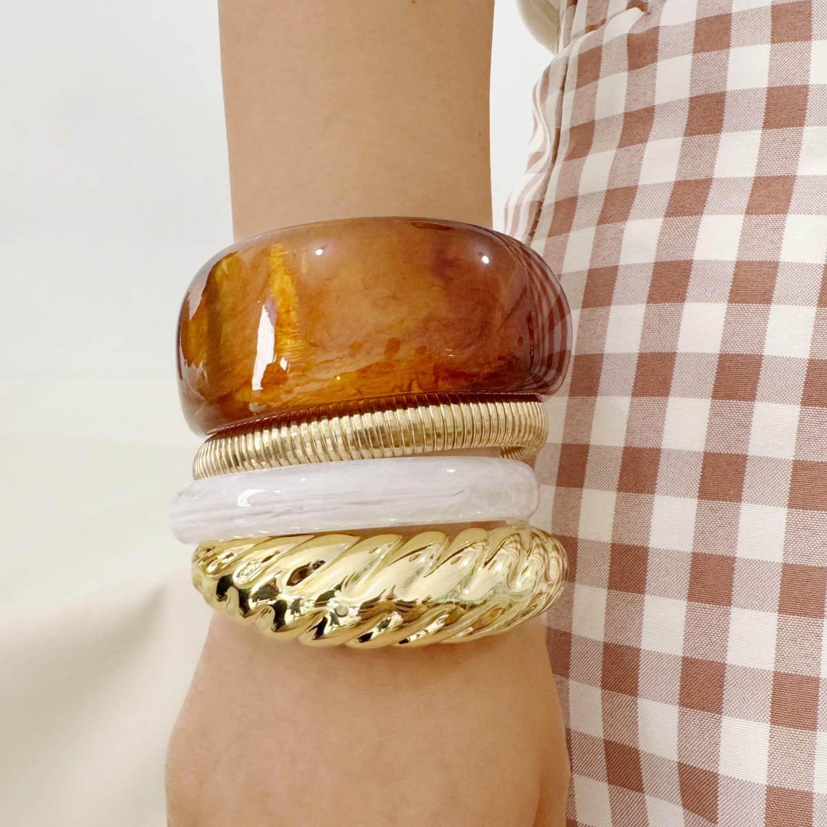 HC188: Trendy Resin Bangle Set (3 pcs)
