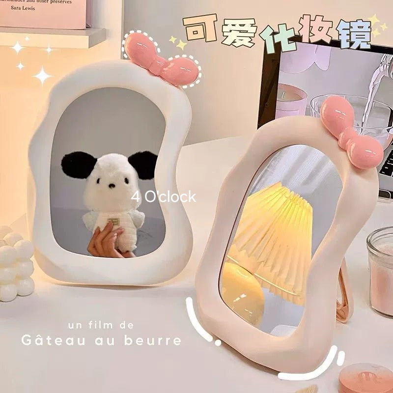 M19: Irregular Shaped Bow Mirror: Off-white