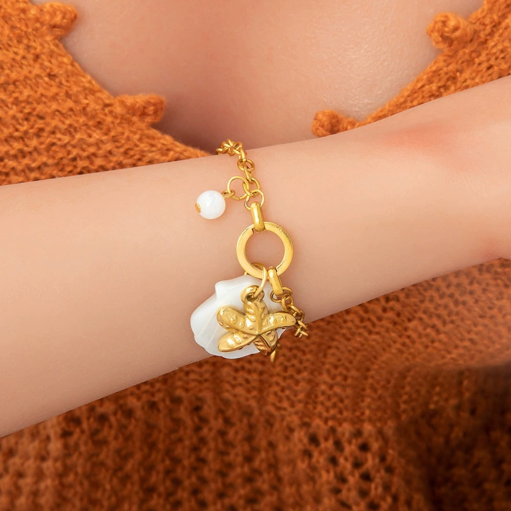 BN46: 18K Gold Plated Premium Stainless Steel Charm Bracelet