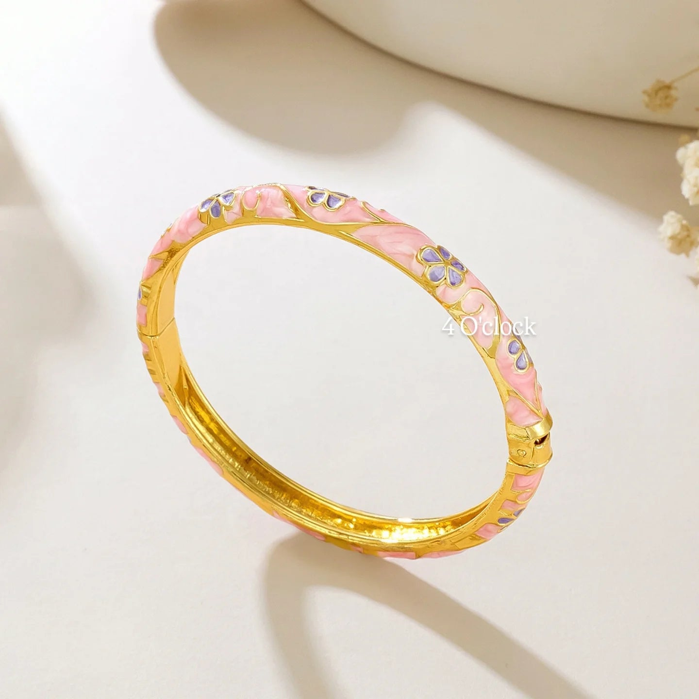 ✨🦢VC130: Vintage Victorian Enamel Bangles : Pink City🌸🕯️
