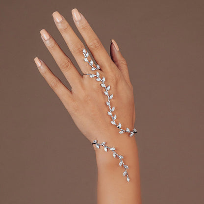 handacc09: Zircon Stone Hand Harness
