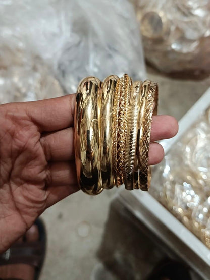 BOHO4: Boho Bangles: 8 pieces set (Golden)