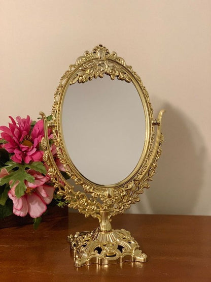 M29: Vintage Mirror: Vintage Oval: Golden