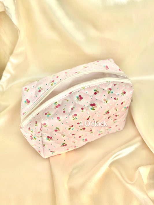 🎀8. Pinteresty Makeup Bag: Cherry Pink🫧