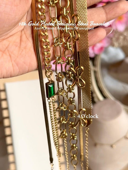 B20⚜️18k Gold Plated Stainless Steel Bracelet: Triple Bow Queen✨