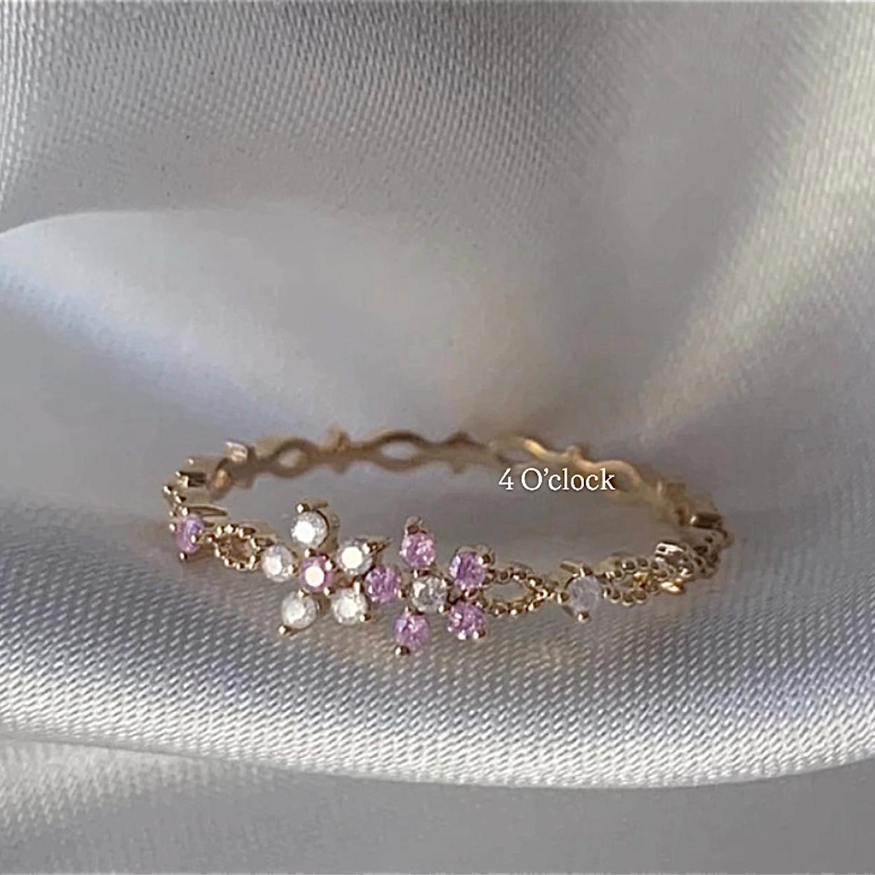 R33: Stainless Steel Zircon Minimalistic