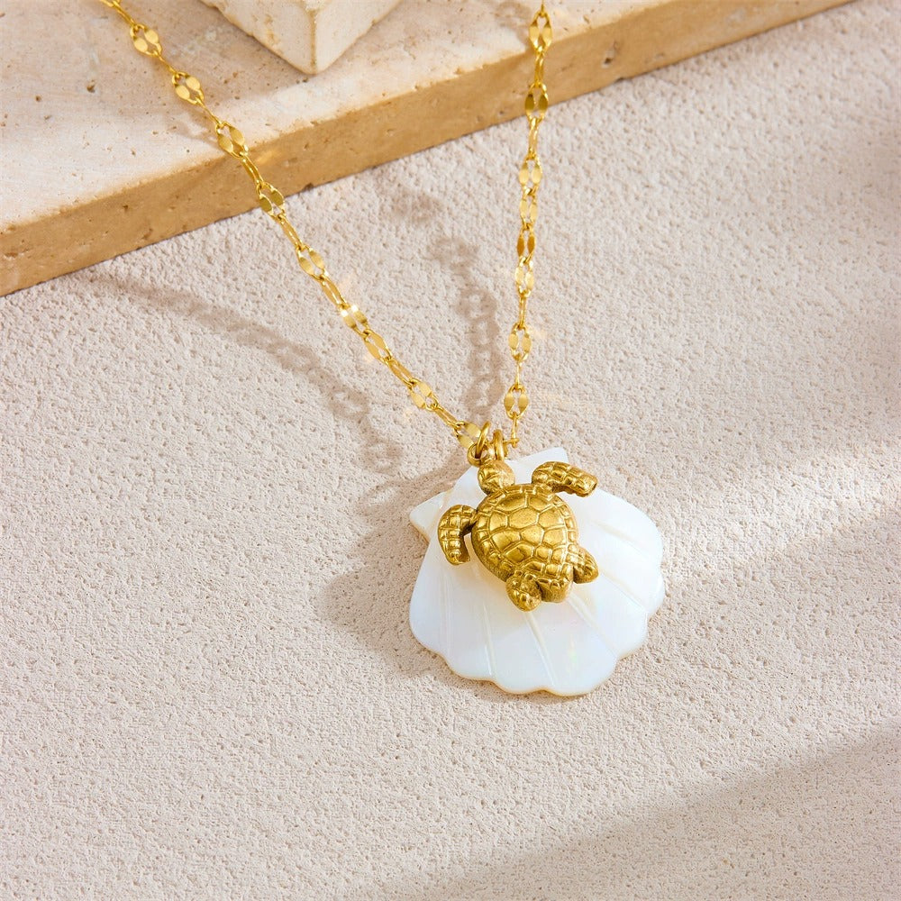 CN51: 18K Gold Plated Premium Stainless Steel Charm Necklace