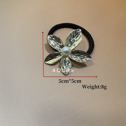 Pinteresty Chunky Hairband: Pearl Flower