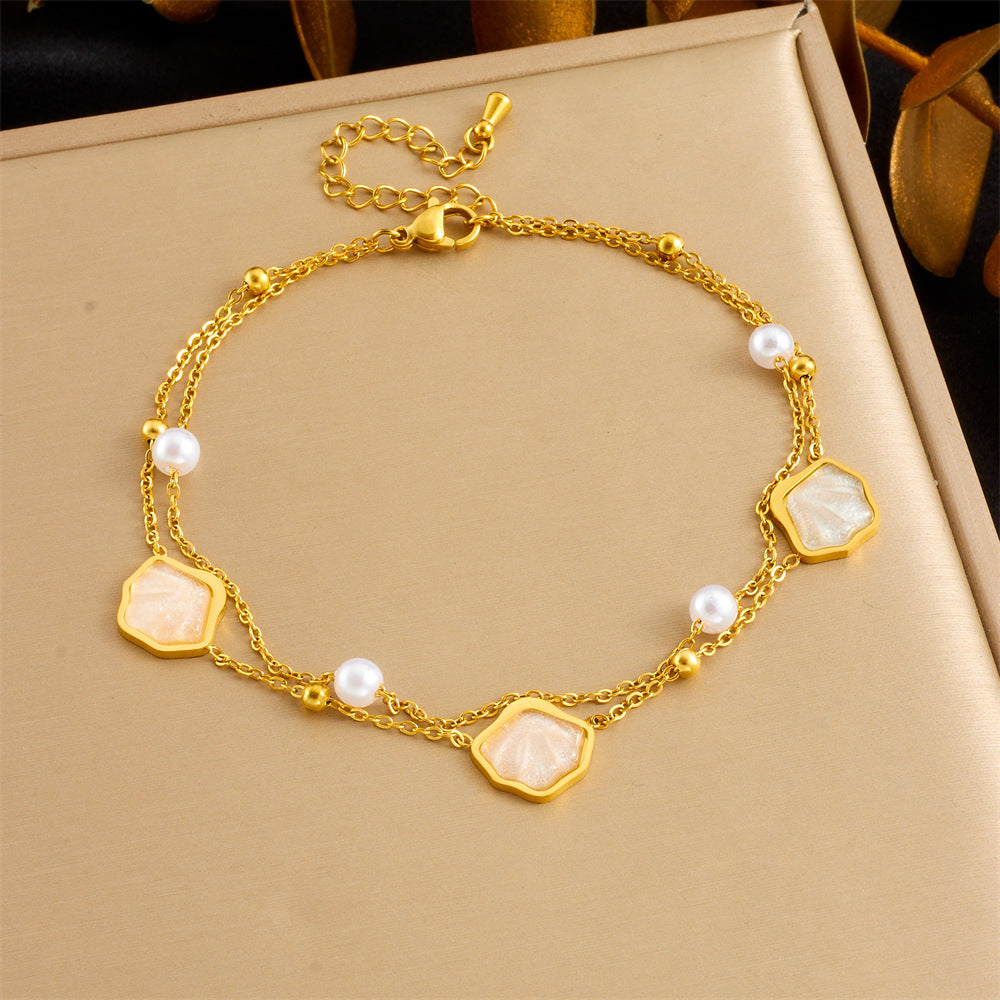 A71: 18K Gold Plated Stainless Steel Minimalist Anklet: Pearl Seashell