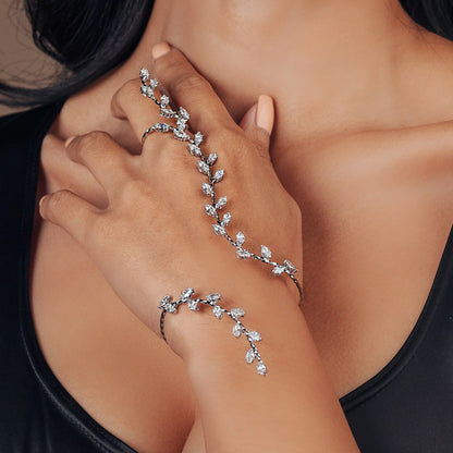 handacc09: Zircon Stone Hand Harness