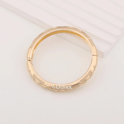 VC82: Vintage Victorian Enamel Bangles : Khaki