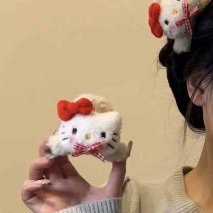 Hello Kitty Plushy Hairclaws: Red