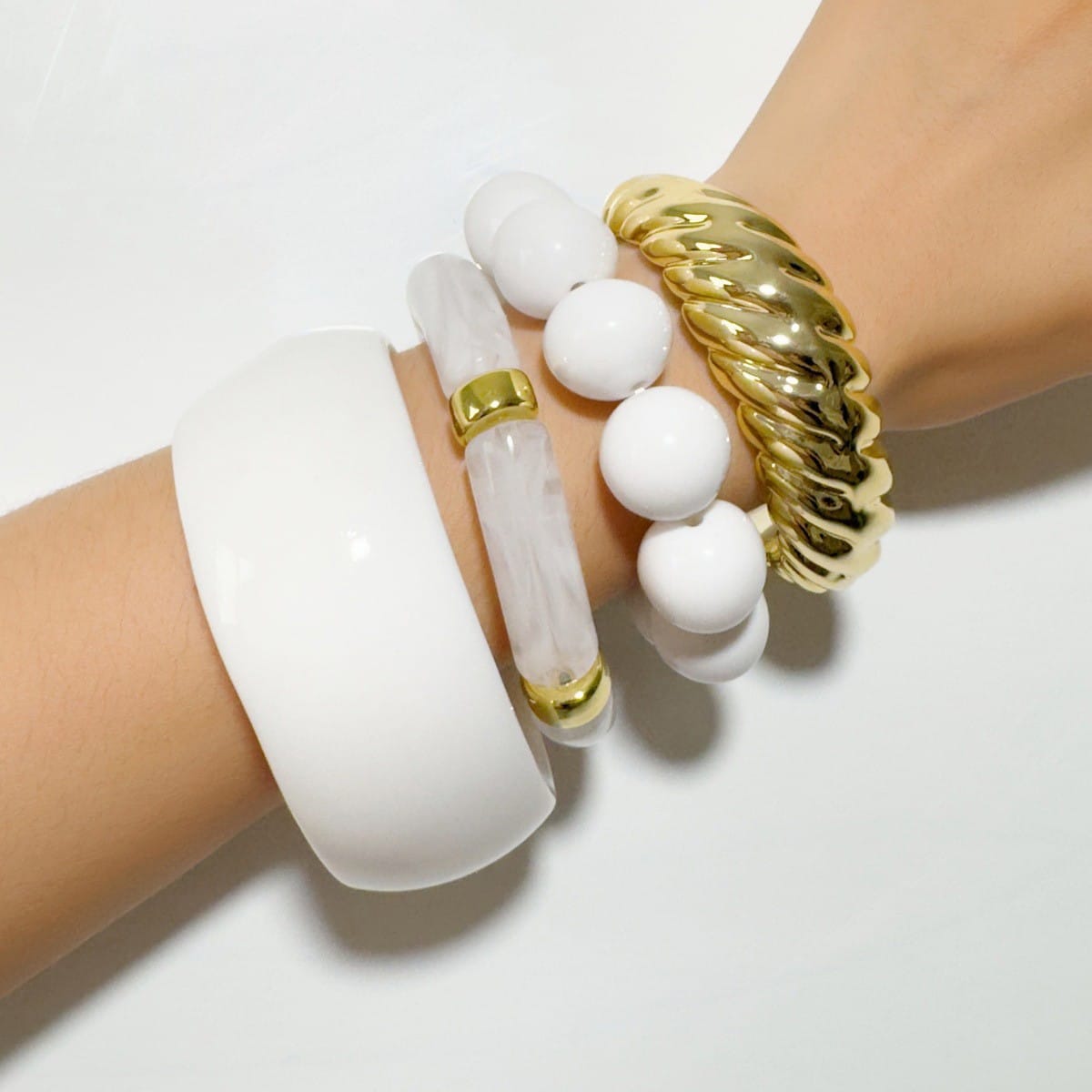 HC192: Trendy Resin Bangle Set (4 pcs)
