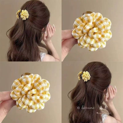 Gingham Flower Hairclaws: Yellow