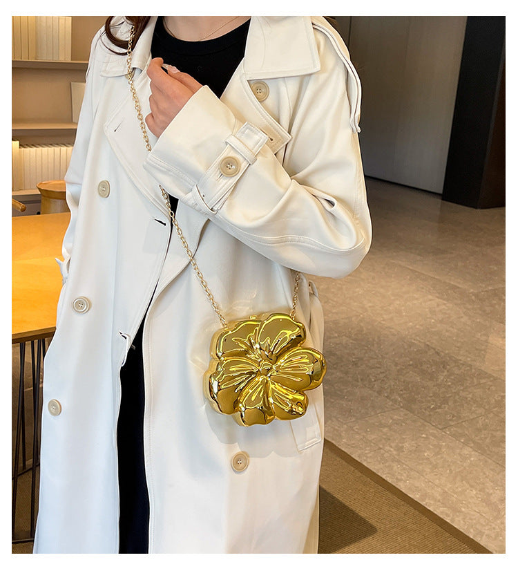 Flower Clutch: Golden