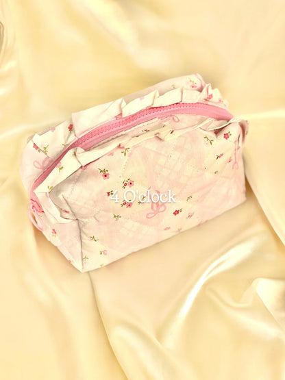 🎀 3. Pinteresty Makeup Bag: Bow Knot🫧